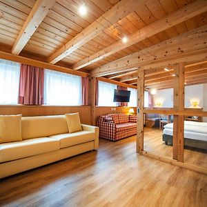 Apartament z łóżkiem king-size